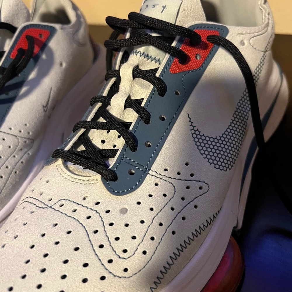 Nike Air Zoom Type Size 9.5